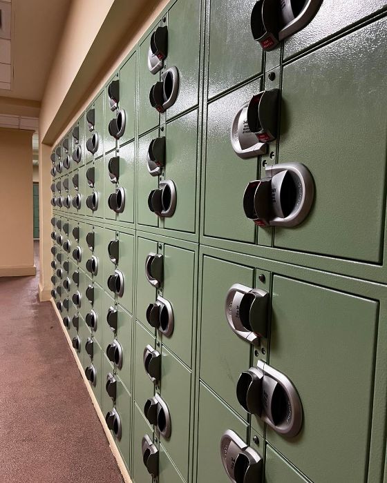 Official Guide To Renting A Locker at Disney World